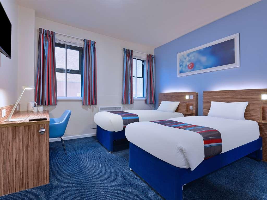 Travelodge Leeds Central Vicar Lane Room photo